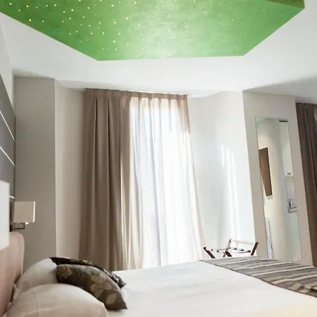 Hotel D'elsa Juan-les-Pins