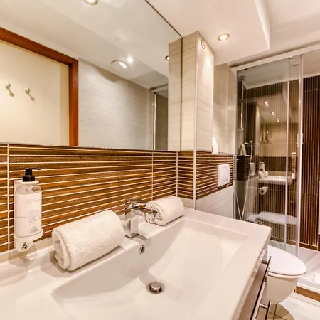 D'elsa Hotel 3*