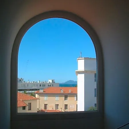 D'elsa Hotel