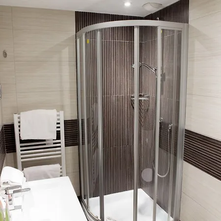 D'elsa Hotell 3*